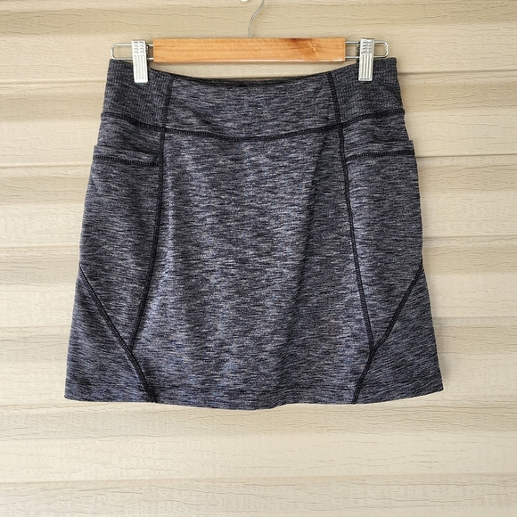 Athleta Excursion heathered skort - Picture 2 of 9